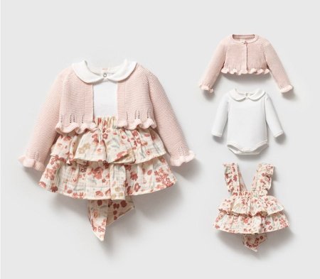 فستان مع جاكيت صوف ناعم وتبان