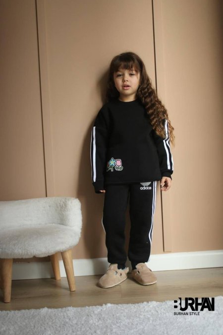 تريننج / بجامة قصة زارا