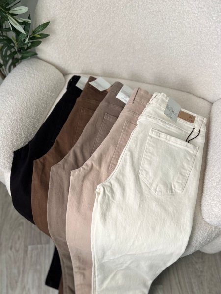 بنطلون جينز شبابي