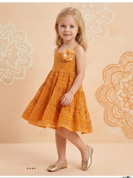 فستان بناتي