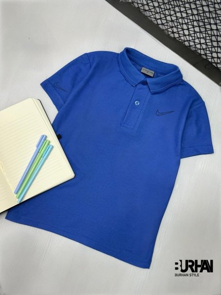 أزرق Nike